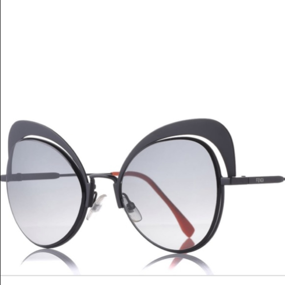 FENDI SUNGLASSES 🧡 - Picture 2 of 8